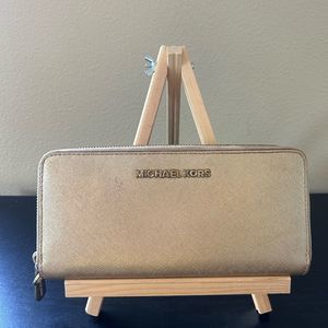 Michael Kors Long Wallet Gold Around Zip